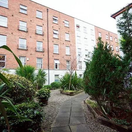 Luxury Grafton Apartman *